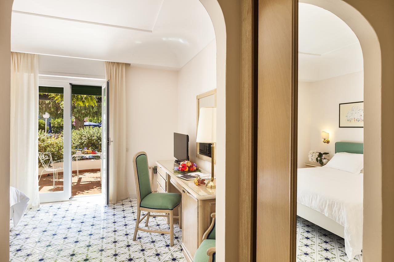 Hotel Continental Ischia Bagian luar foto