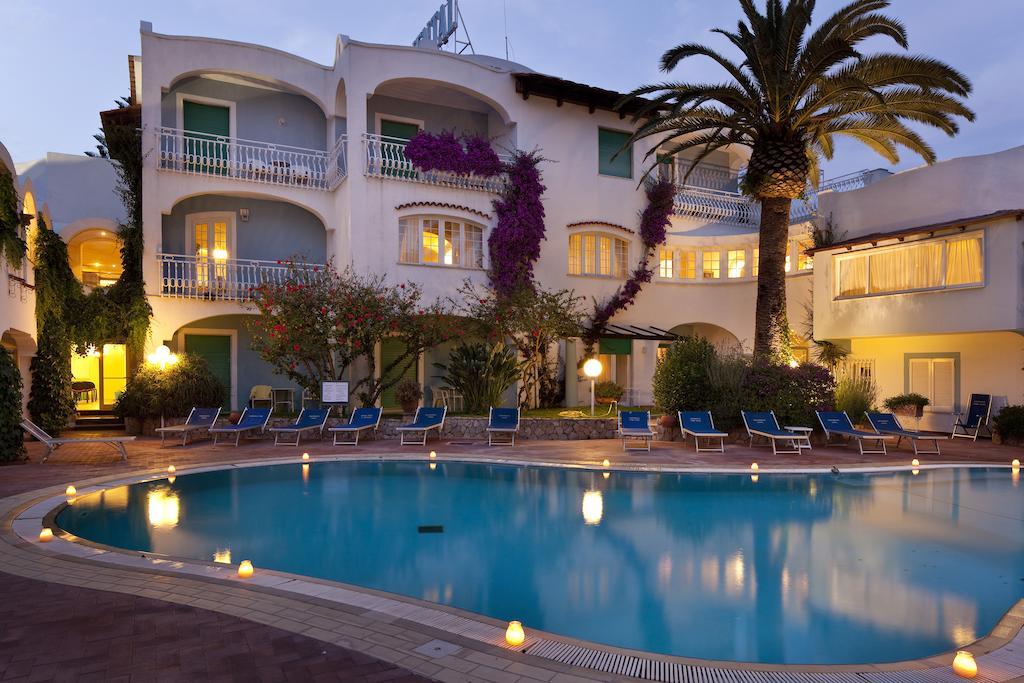 Hotel Continental Ischia Bagian luar foto